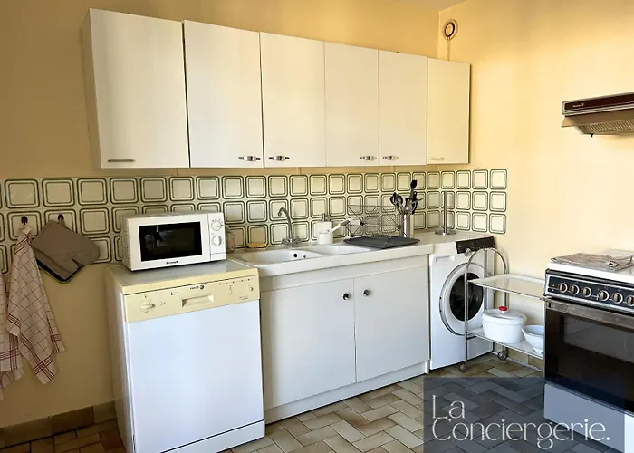 Le Cadre Doré - Parking - Poitierscentre - Laconciergerie - Poitiers