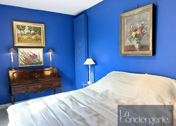 Appartement Le Cadre Doré - Parking - Poitierscentre - Laconciergerie - *